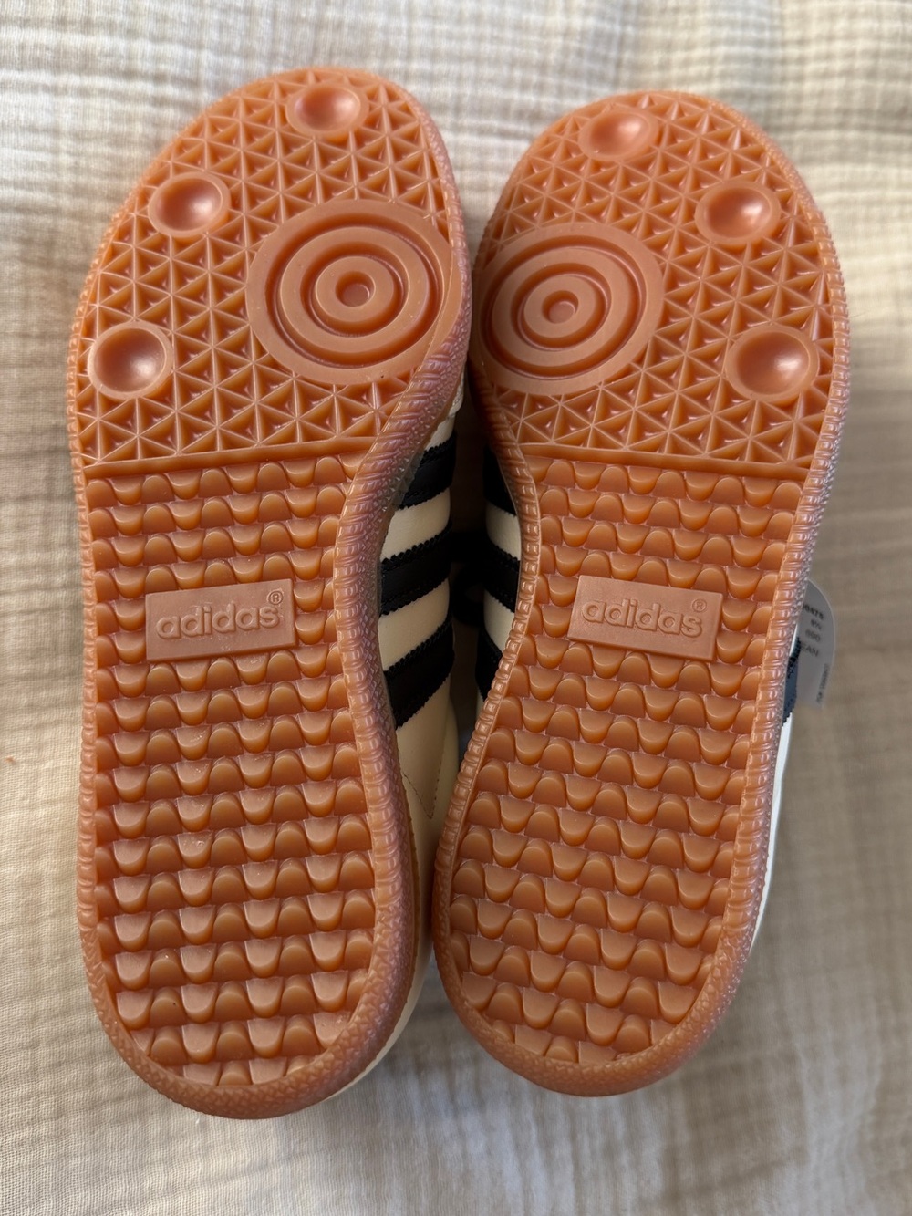 adidas Samba OG W Sneakers in White, Black & Gold - Picture 5 of 5